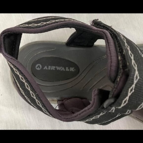 womens size 7 5 Airwalk sandals - Picture 7 of 13